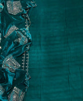 Classy Allover Winter Velvet Suit Set - Yanchi