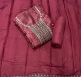 Radiant Gold Crush Suit Set with Zari Thread & Sequins Work - Yanchi