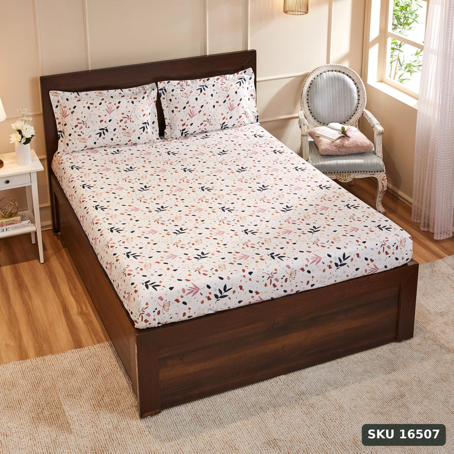 Yanchi Calico Meadow 144 Tc 100% Cotton King Size Bedsheet with 2 Pillow Covers, White, Abstract - SKU 16507