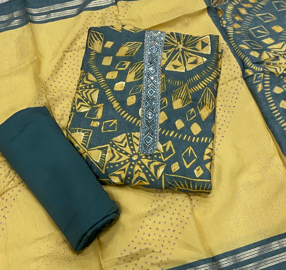 Fancy Musleen Suit Set with nack sequence work