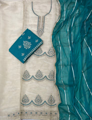 Classy Weaves Gold Crush Suit Set