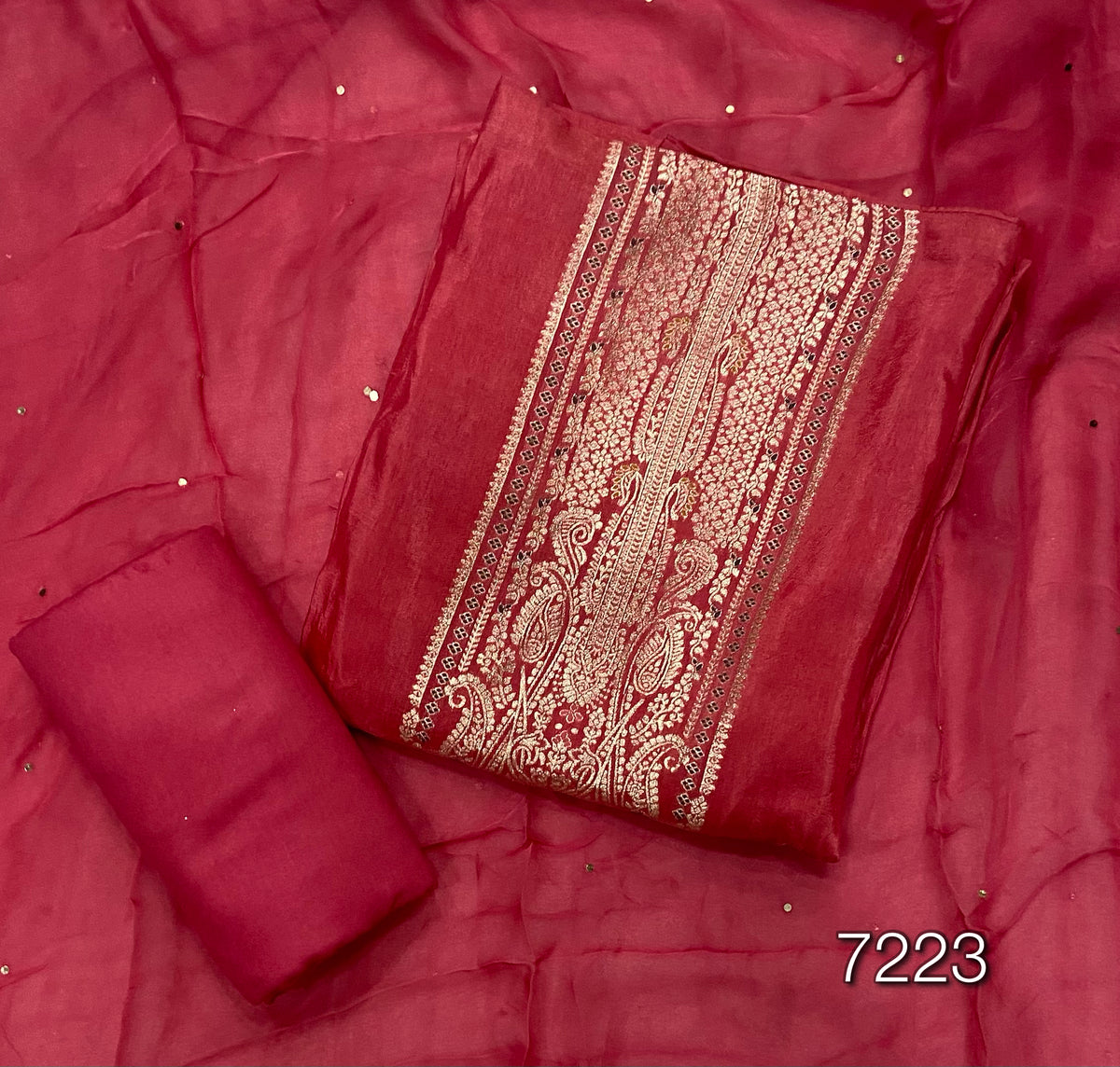Classy Muslin Silk Suit Set with Banarsee Weave