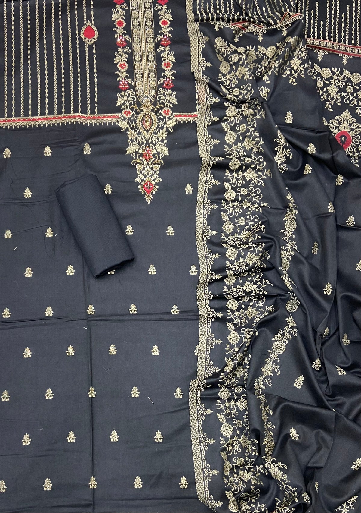 HK Acrylic Winter Suit Set (Avni)