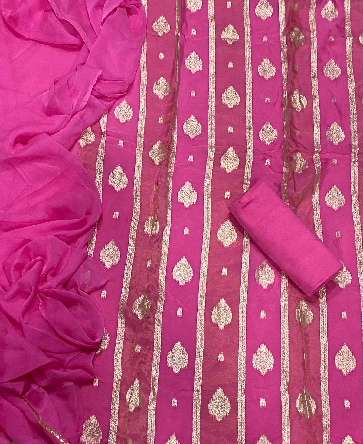 Classy Organza Banarsi Suit Set