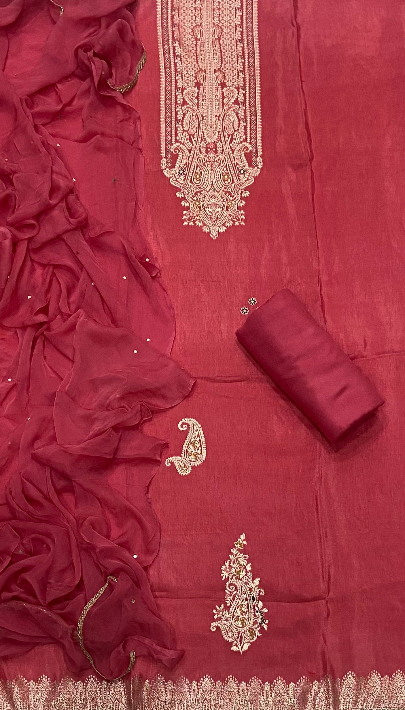 Classy Muslin Silk Suit Set with Banarsee Weave