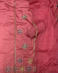 Classy Weaves Glass Suit Set