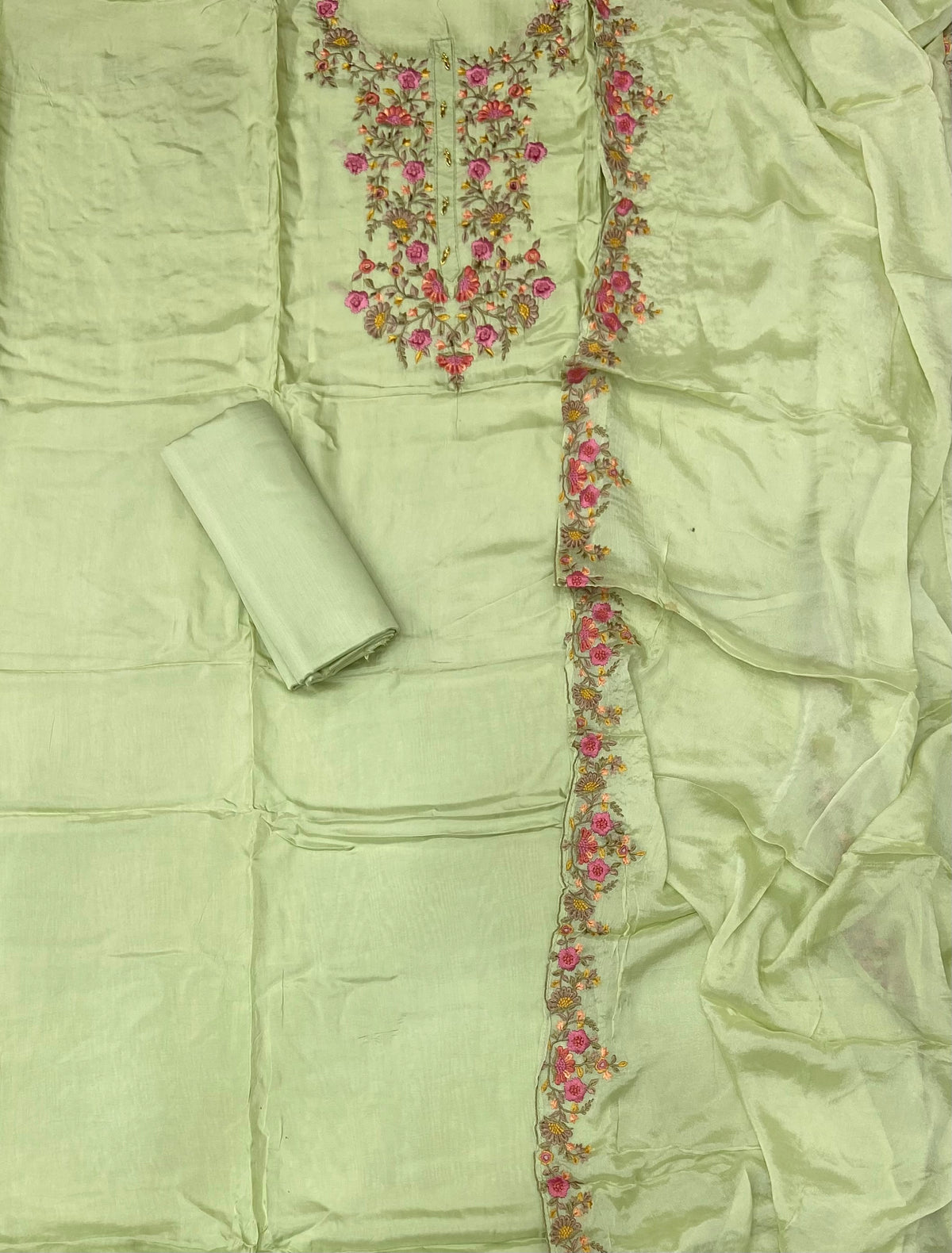 Classy Netra Habutai Silk Suit Set