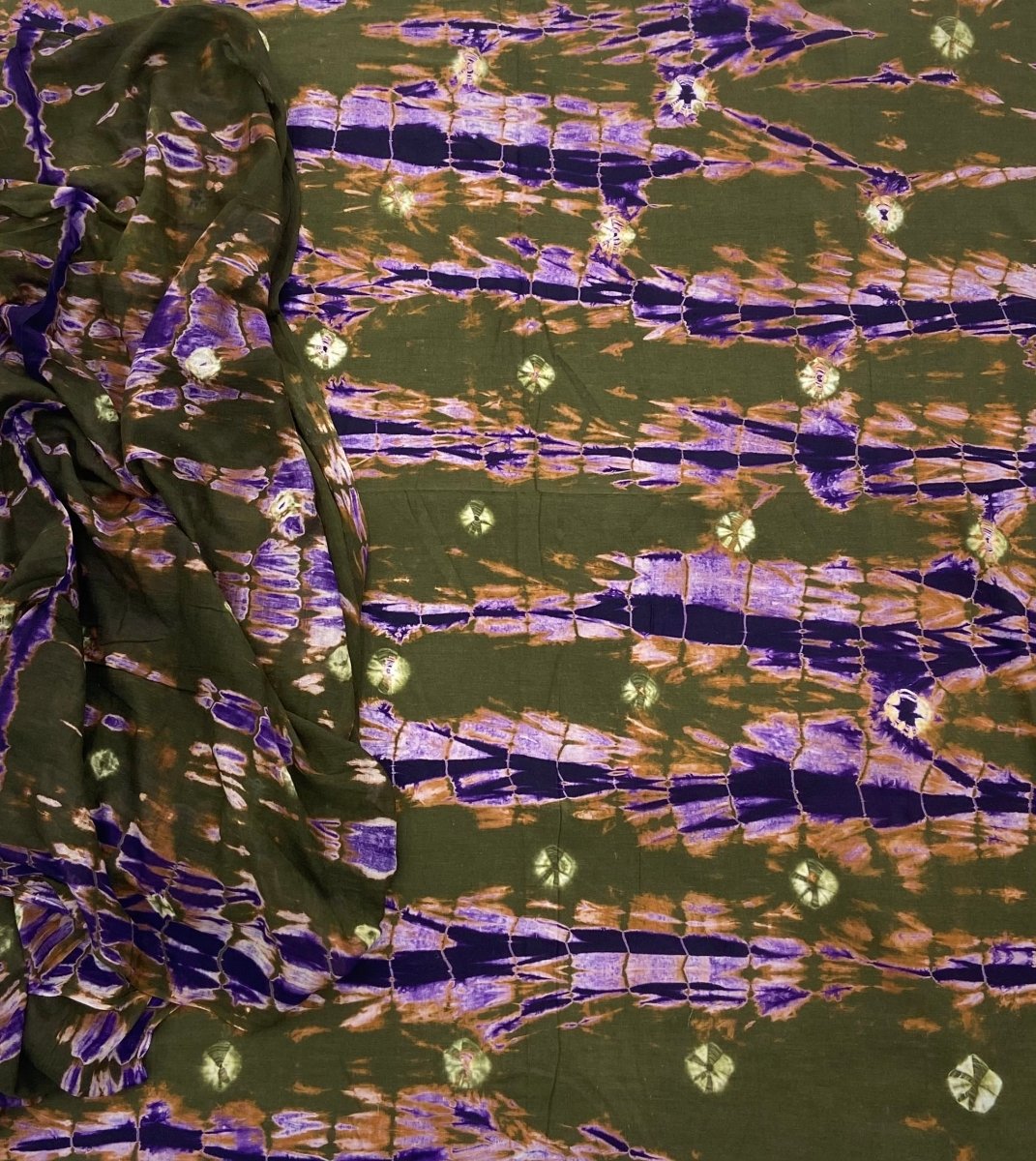 Allover Classic Tie Dye Suit (Mehendi Green - Purple) - Yanchi
