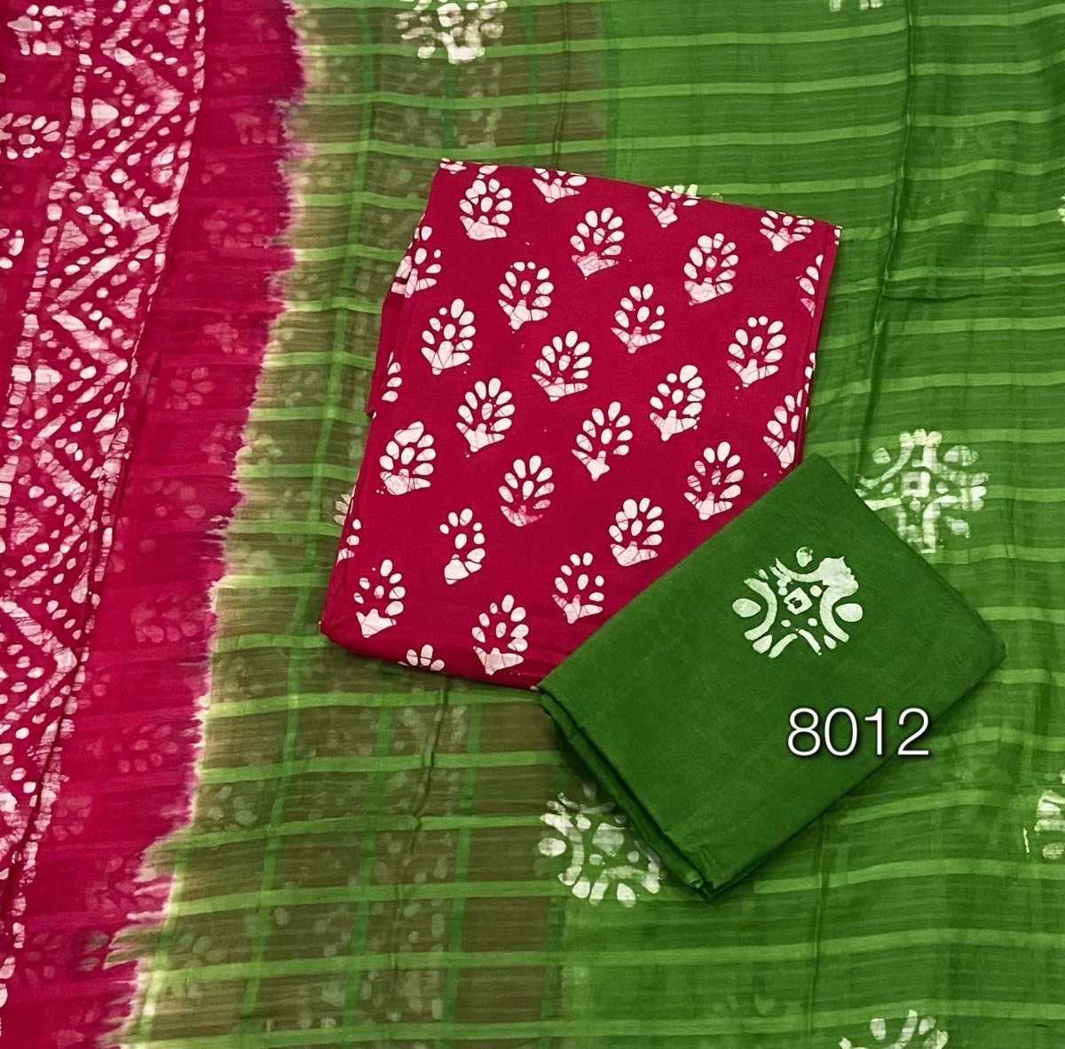 Block Print Elegant Cotton Suit Set - Yanchi