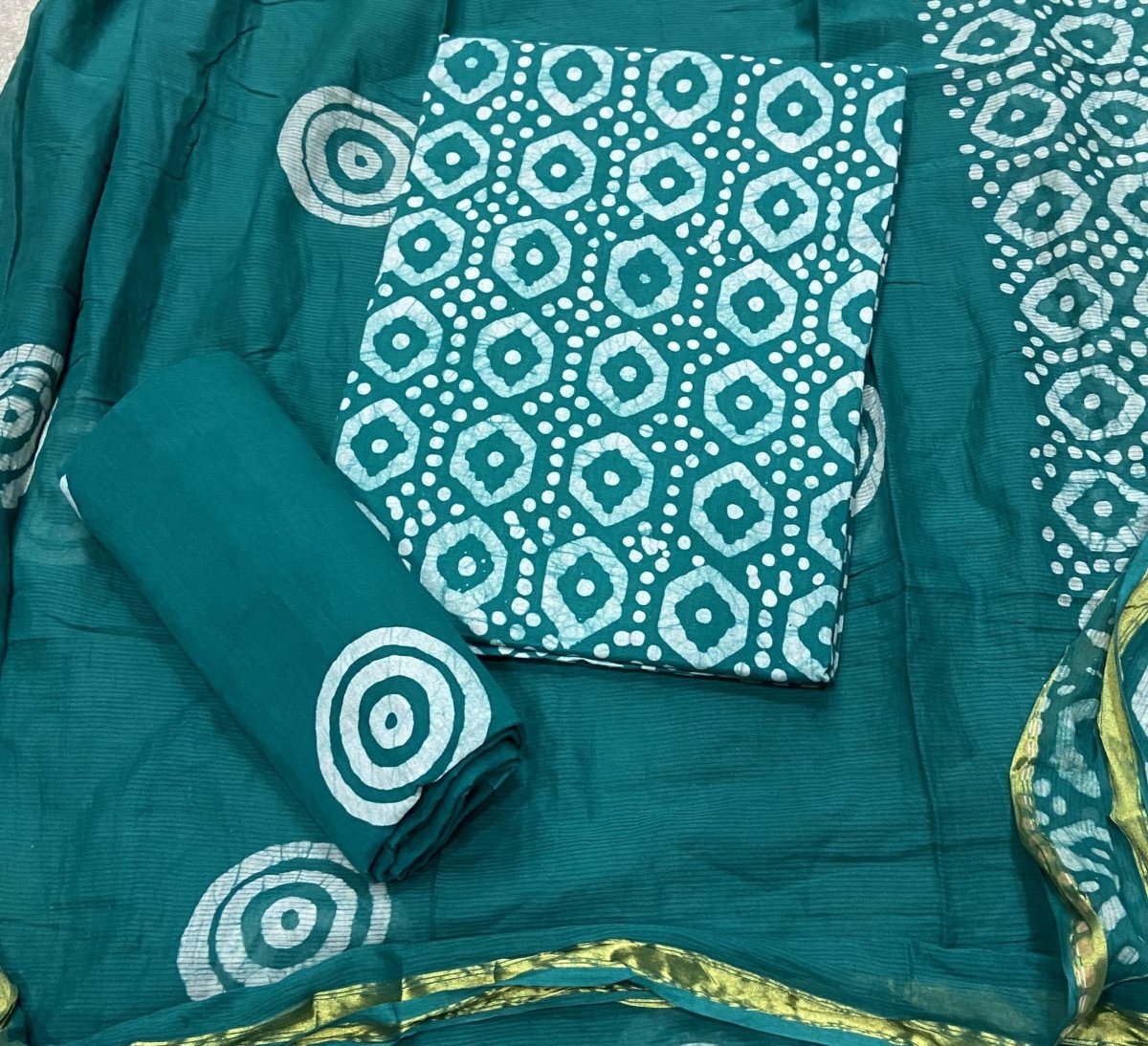 Block Print Elegant Cotton Suit Set - Yanchi