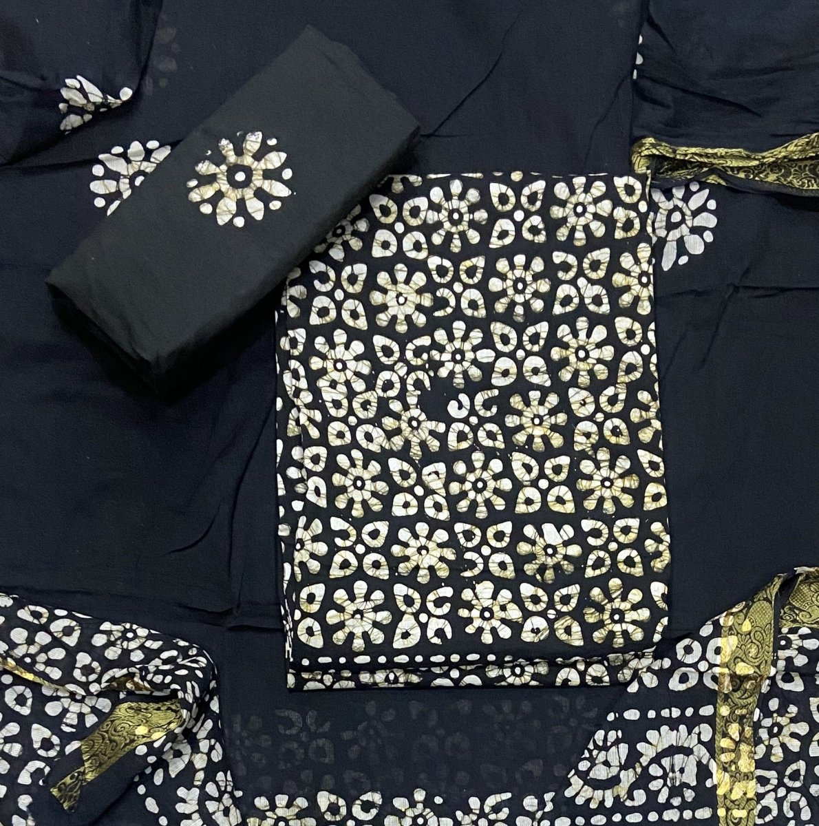 Block Print Elegant Cotton Suit Set - Yanchi