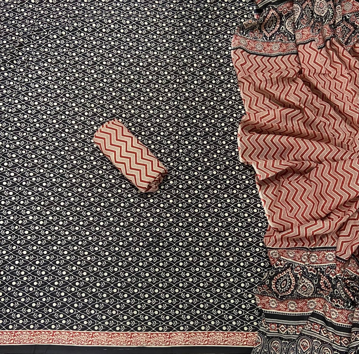 Celestial Pure Cotton Print Suit Set (Luxury Feel) - Yanchi