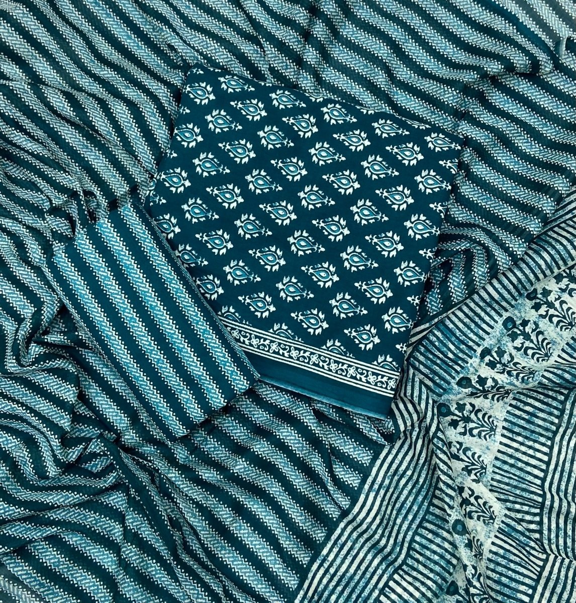 Celestial Pure Cotton Print Suit Set (Luxury Feel) - Yanchi