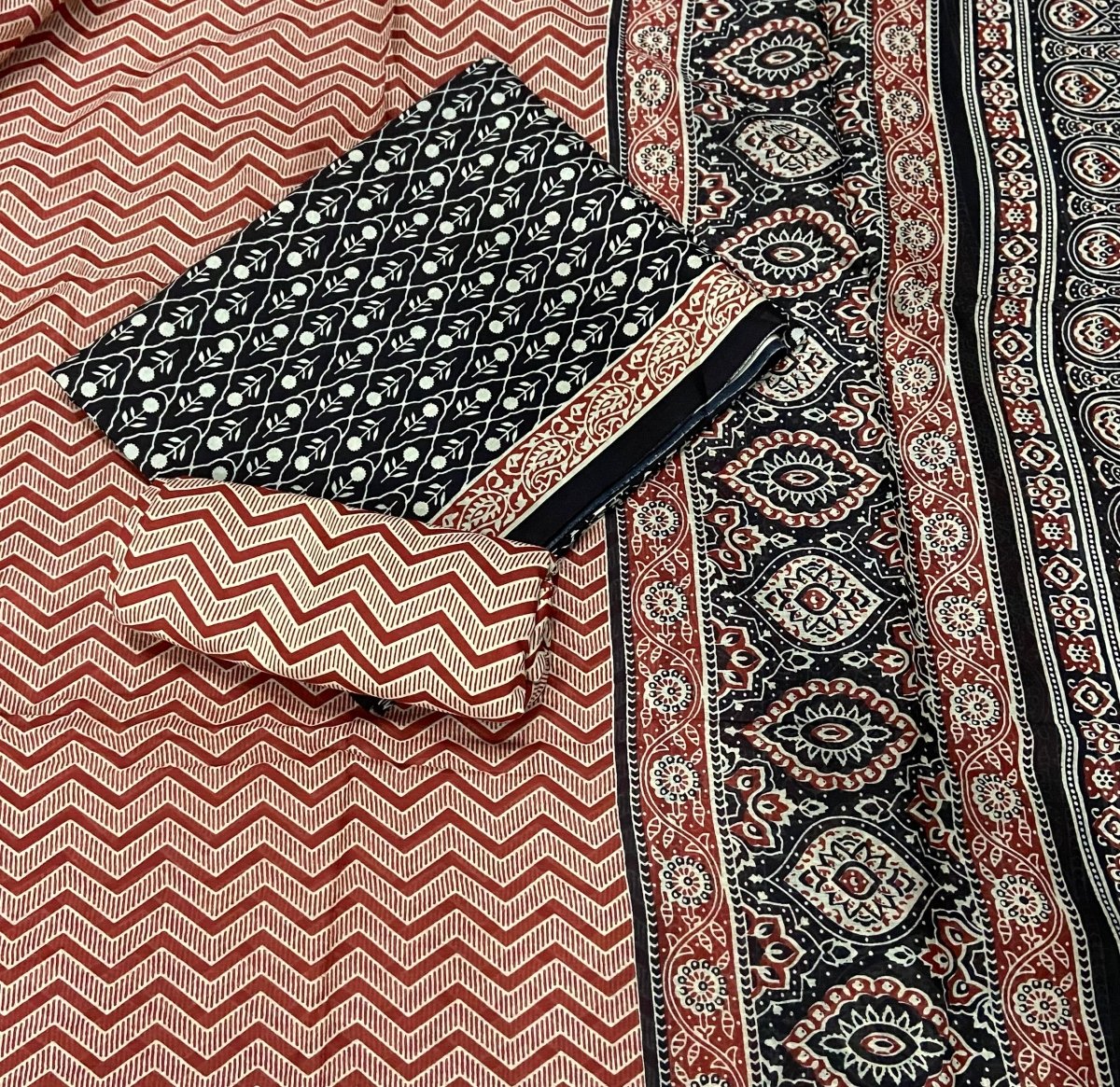 Celestial Pure Cotton Print Suit Set (Luxury Feel) - Yanchi