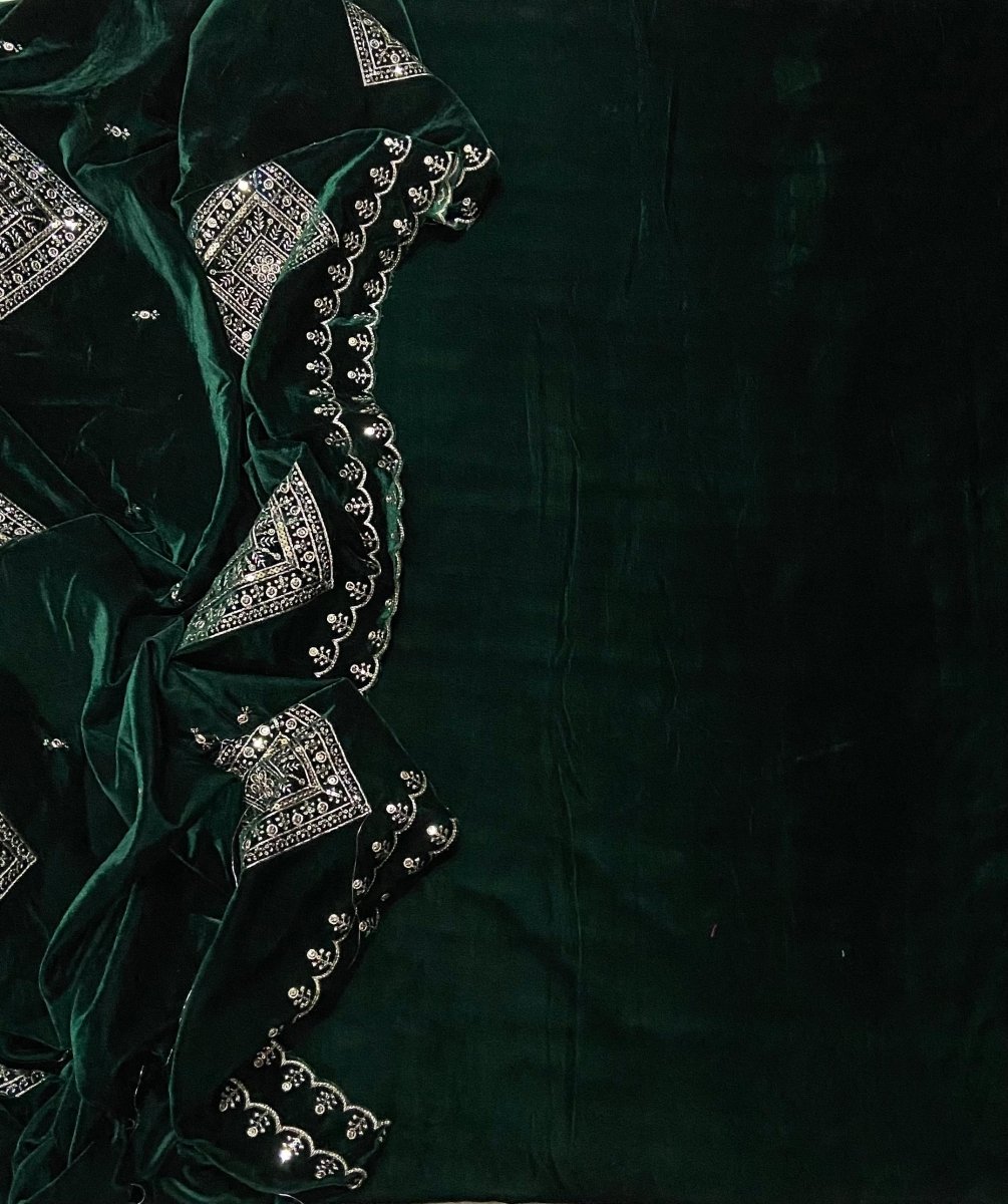 Classy Allover Winter Velvet Suit Set - Yanchi