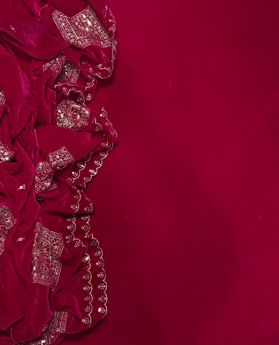 Classy Allover Winter Velvet Suit Set - Yanchi