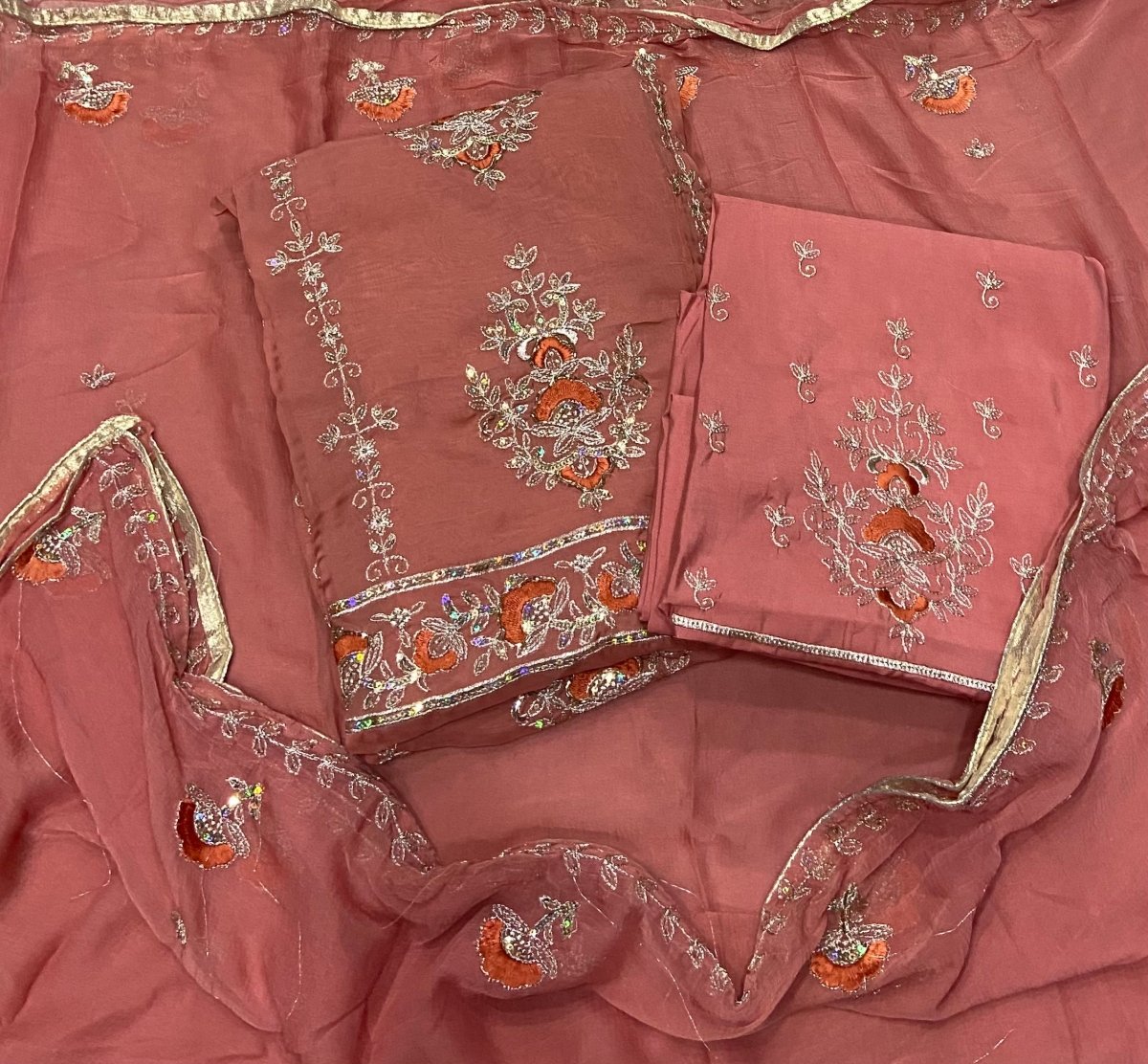 Classy Glass Organza Suit Set with Sequence & Zari Thread Work - Yanchi