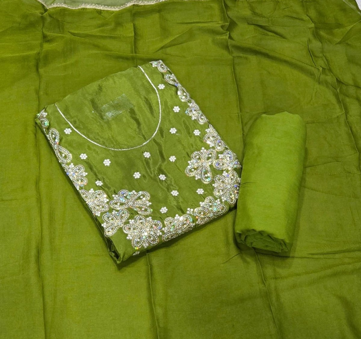 Classy Glass Organza Suit Set with Sequins & Thread Work - Yanchi