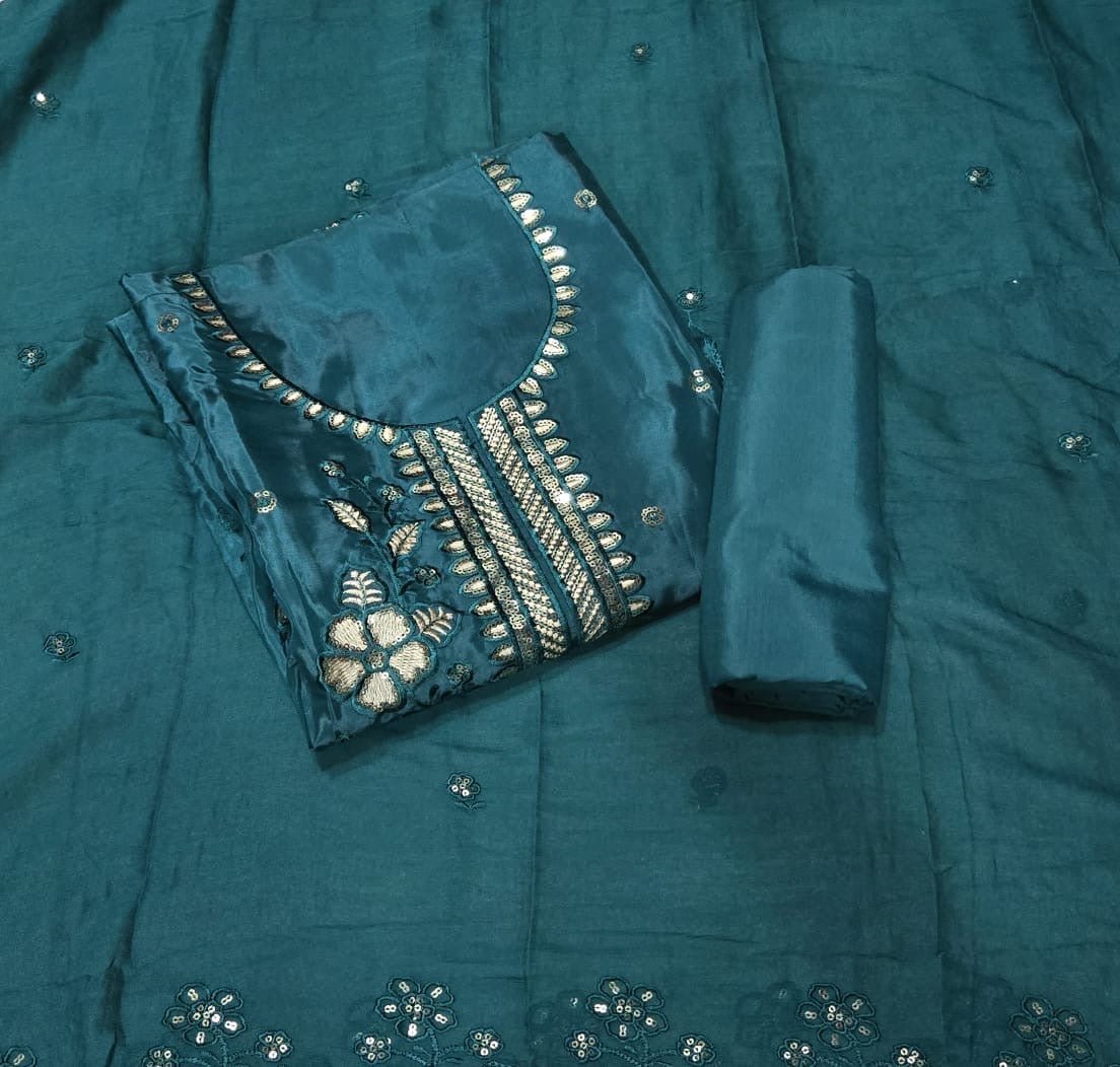 Classy Glass Organza Suit Set with Sequins & Thread Work - Yanchi