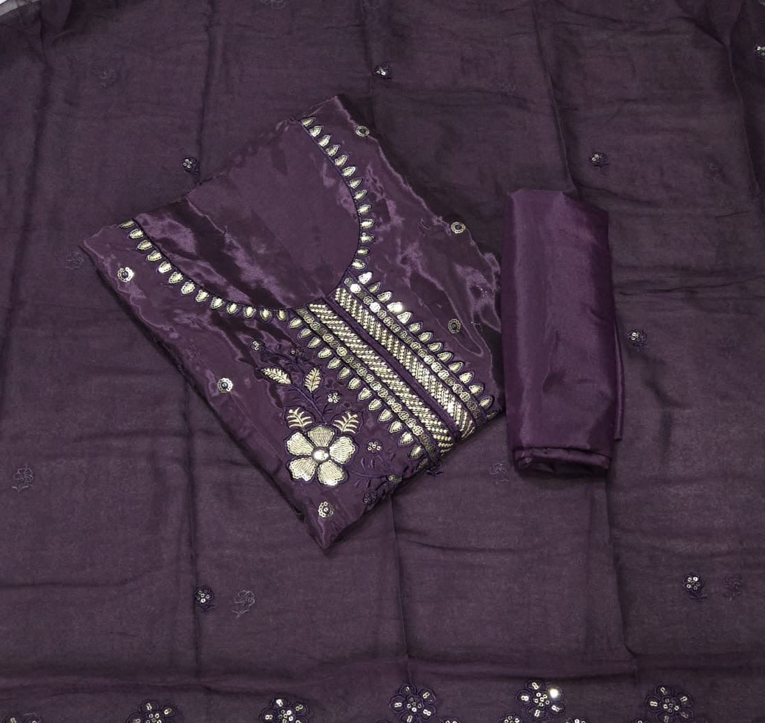 Classy Glass Organza Suit Set with Sequins & Thread Work - Yanchi