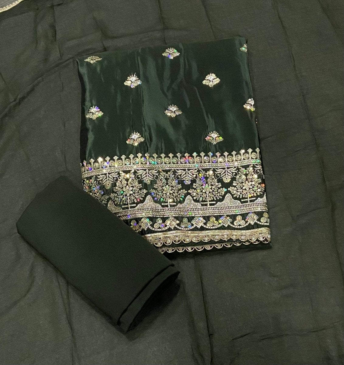 Classy Glass Organza Suit Set with Sequins & Zari Thread Work - Yanchi