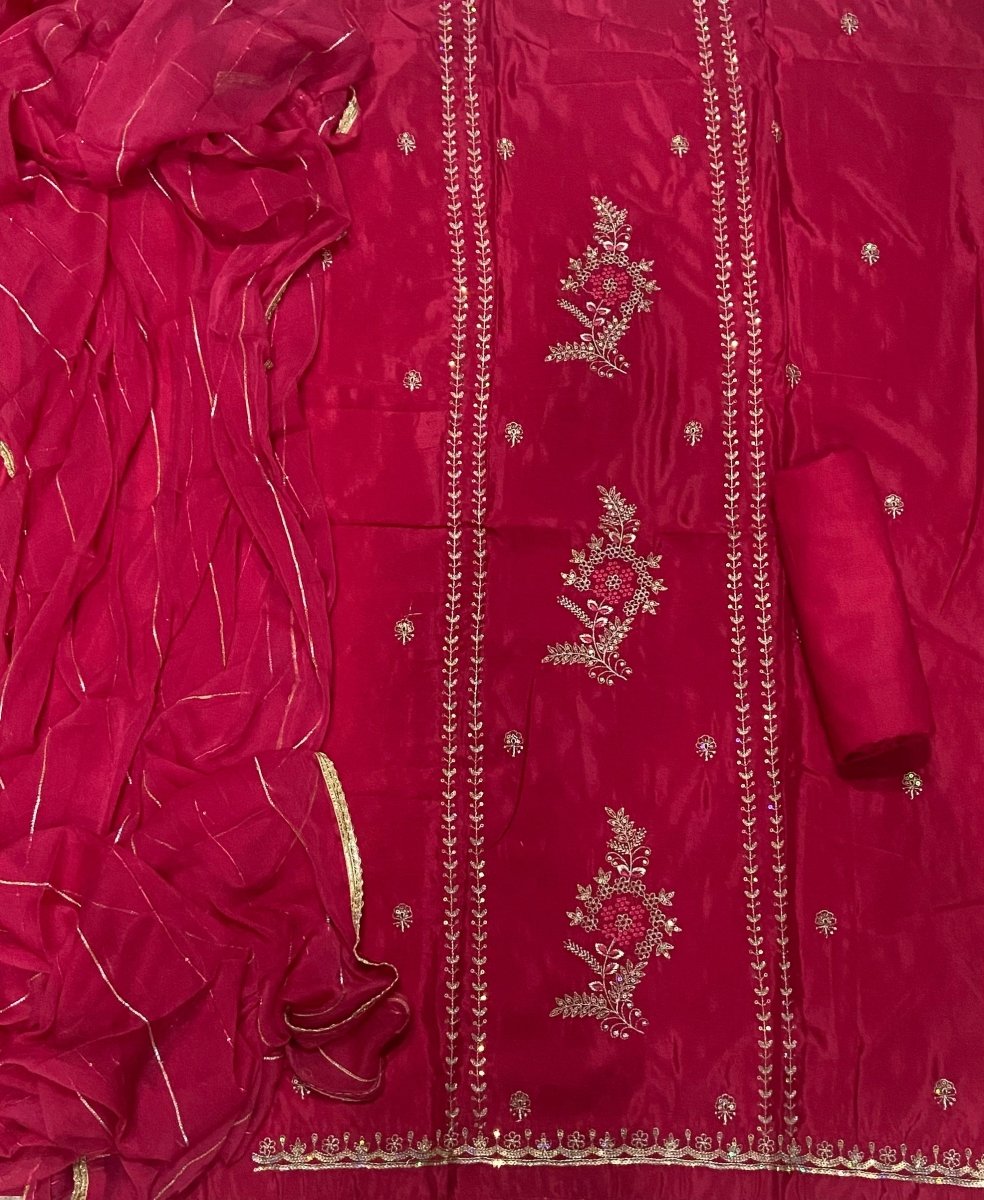 Classy Glass Organza Suit Set with Sequins & Zari Thread Work - Yanchi