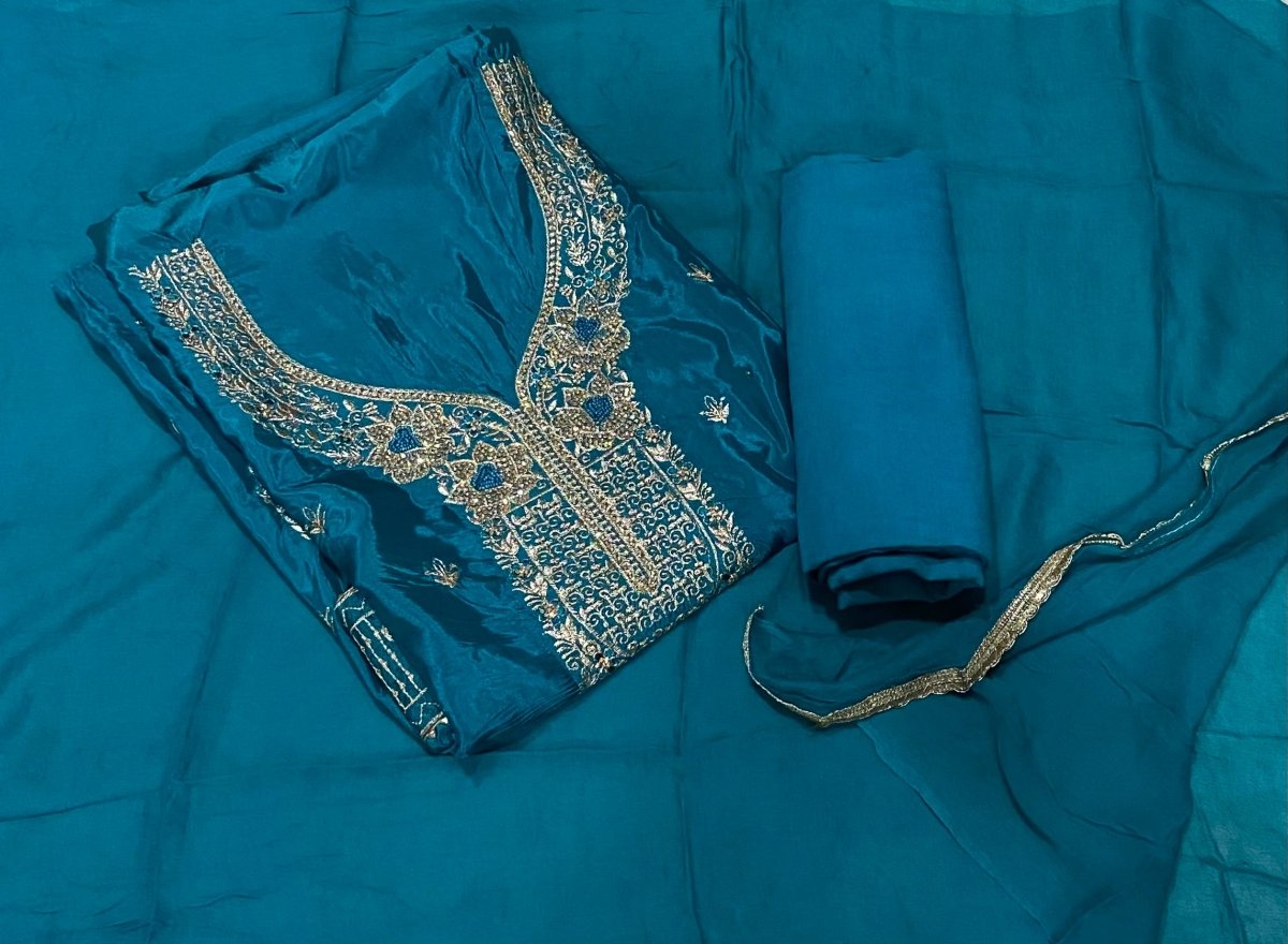 Classy Glass Organza Suit Set with Stone & Zari Thread Work - Yanchi