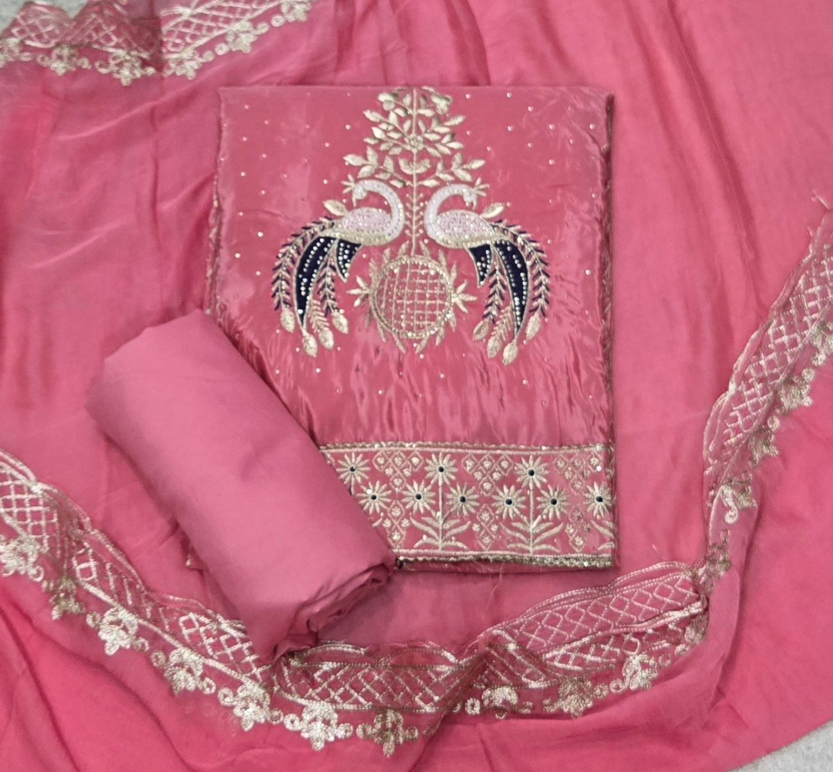 Classy Glass Organza Suit Set with Stone & Zari Thread Work - Yanchi