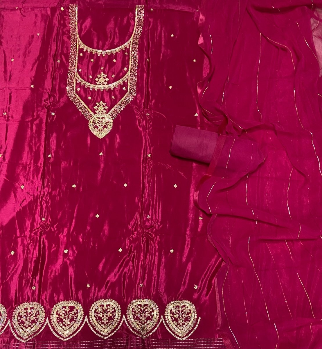 Classy Glass Organza Suit Set with Zari Thread Work - Yanchi