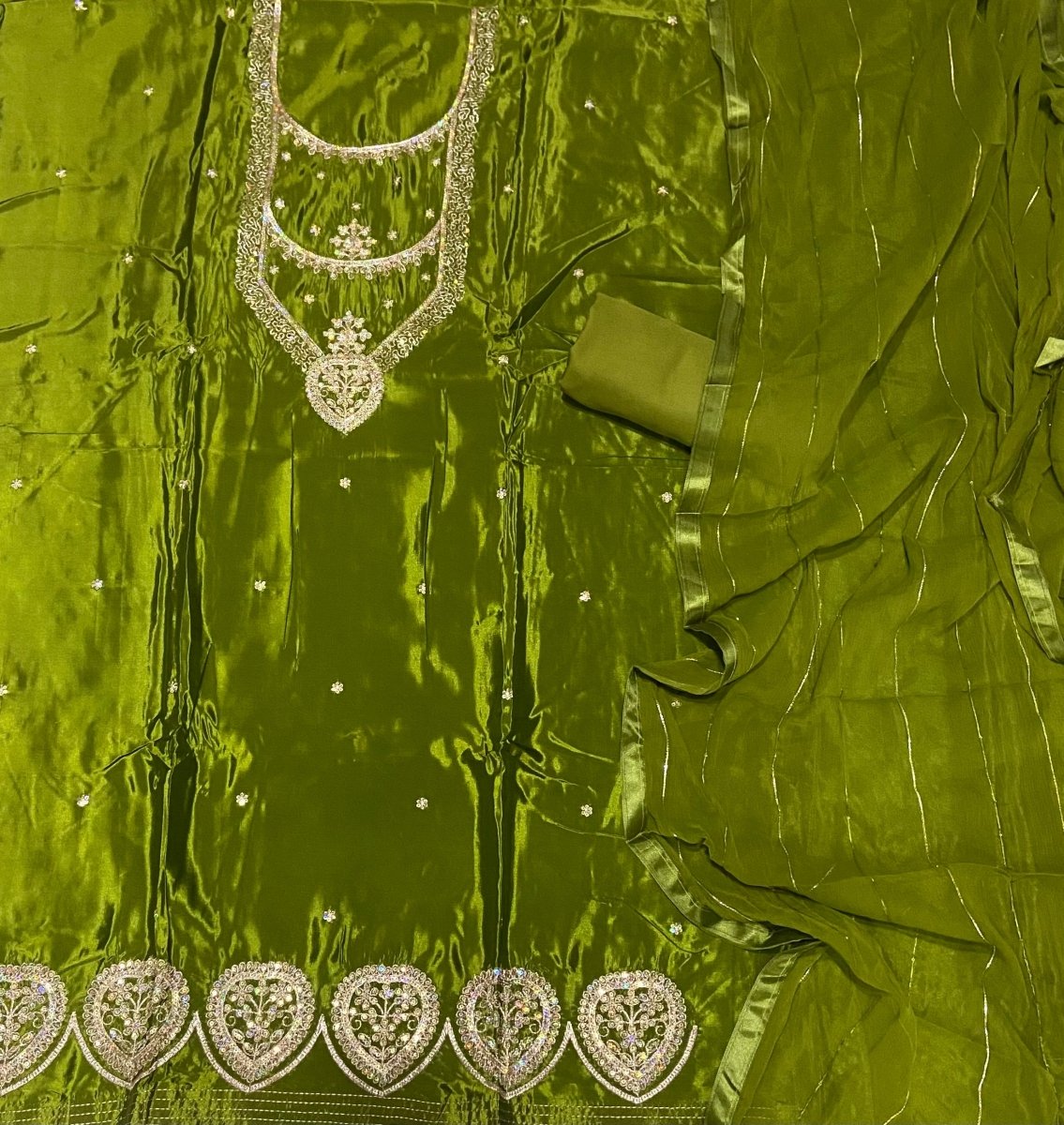 Classy Glass Organza Suit Set with Zari Thread Work - Yanchi