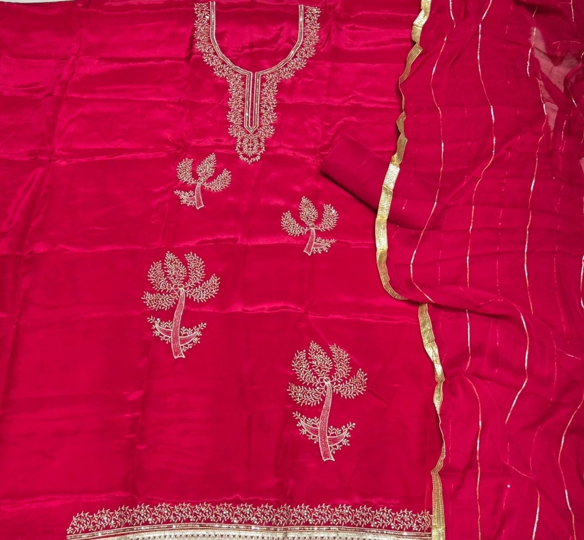 Classy Glass Organza Suit Set with Zari Thread Work - Yanchi