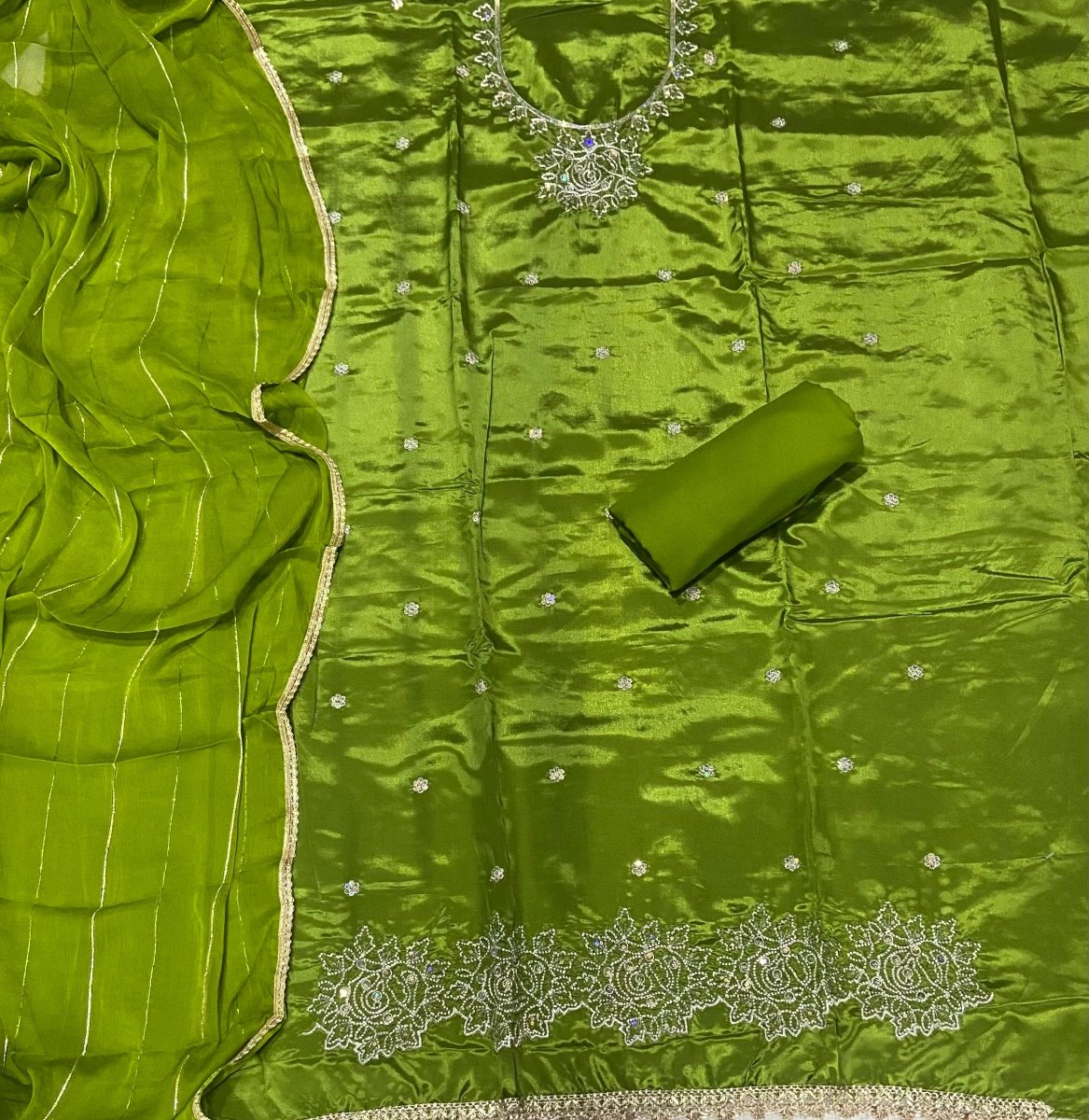 Classy Glass Organza Suit Set with Zari Thread Work - Yanchi