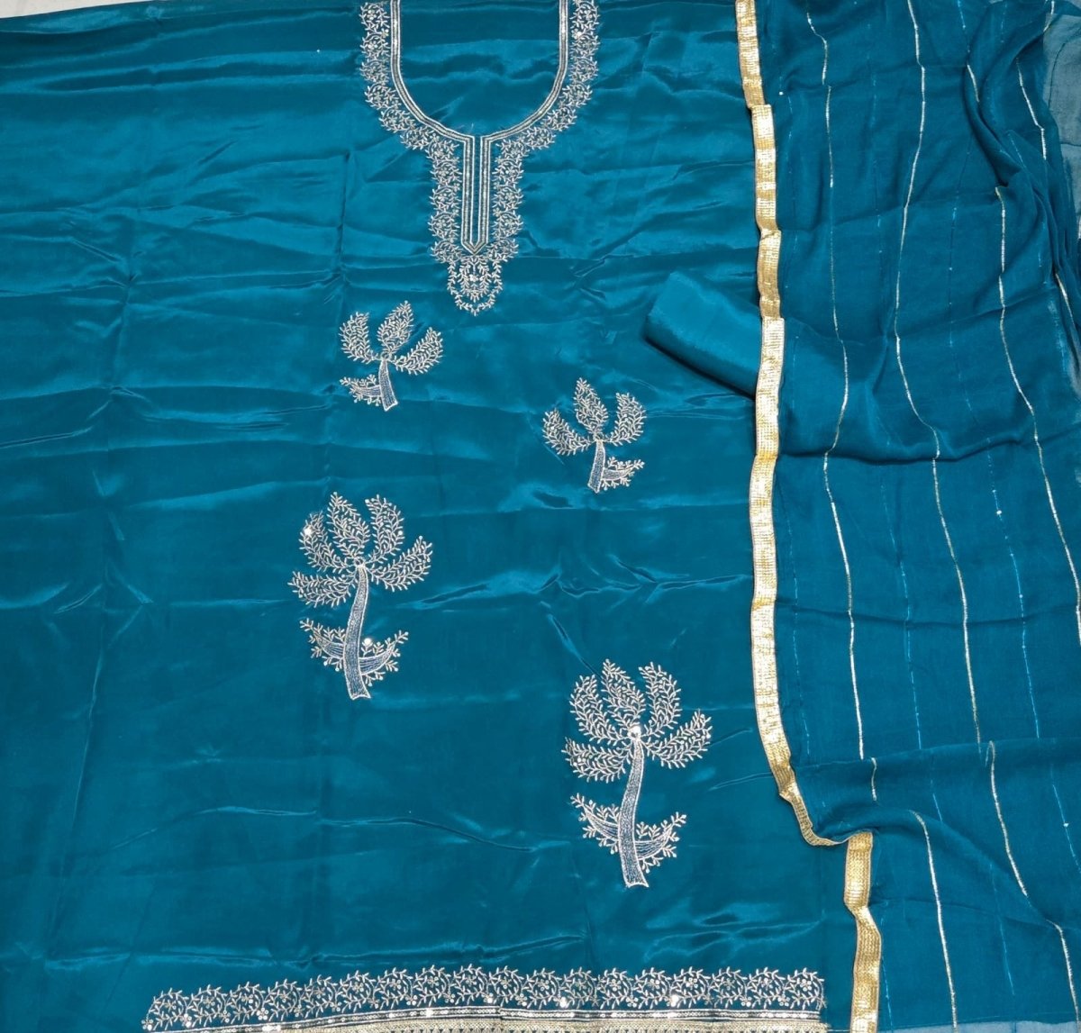 Classy Glass Organza Suit Set with Zari Thread Work - Yanchi