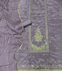 Classy Glass Organza Suit Set with Zari & Thread Work - Yanchi