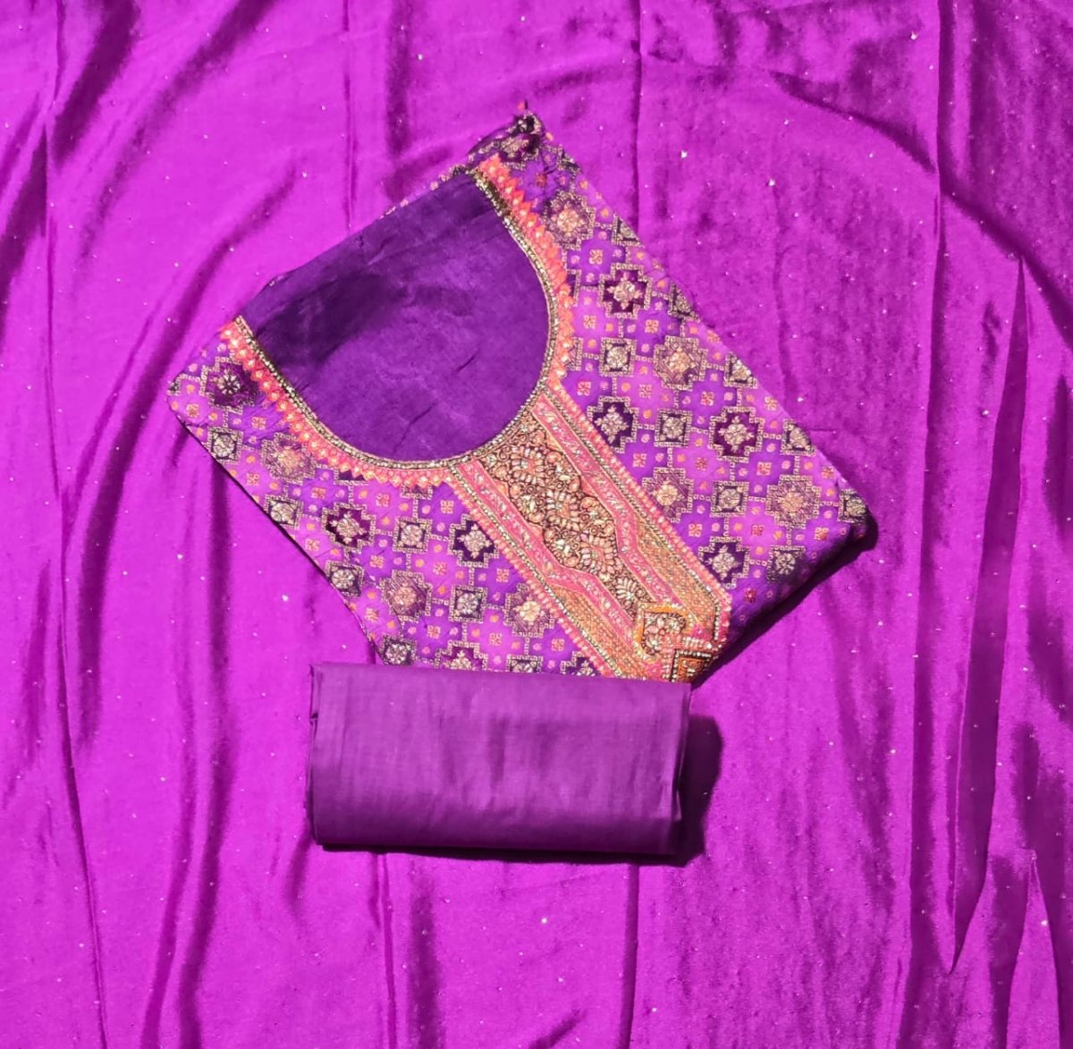 Classy Netra Banarsi Silk Suit Set - Yanchi