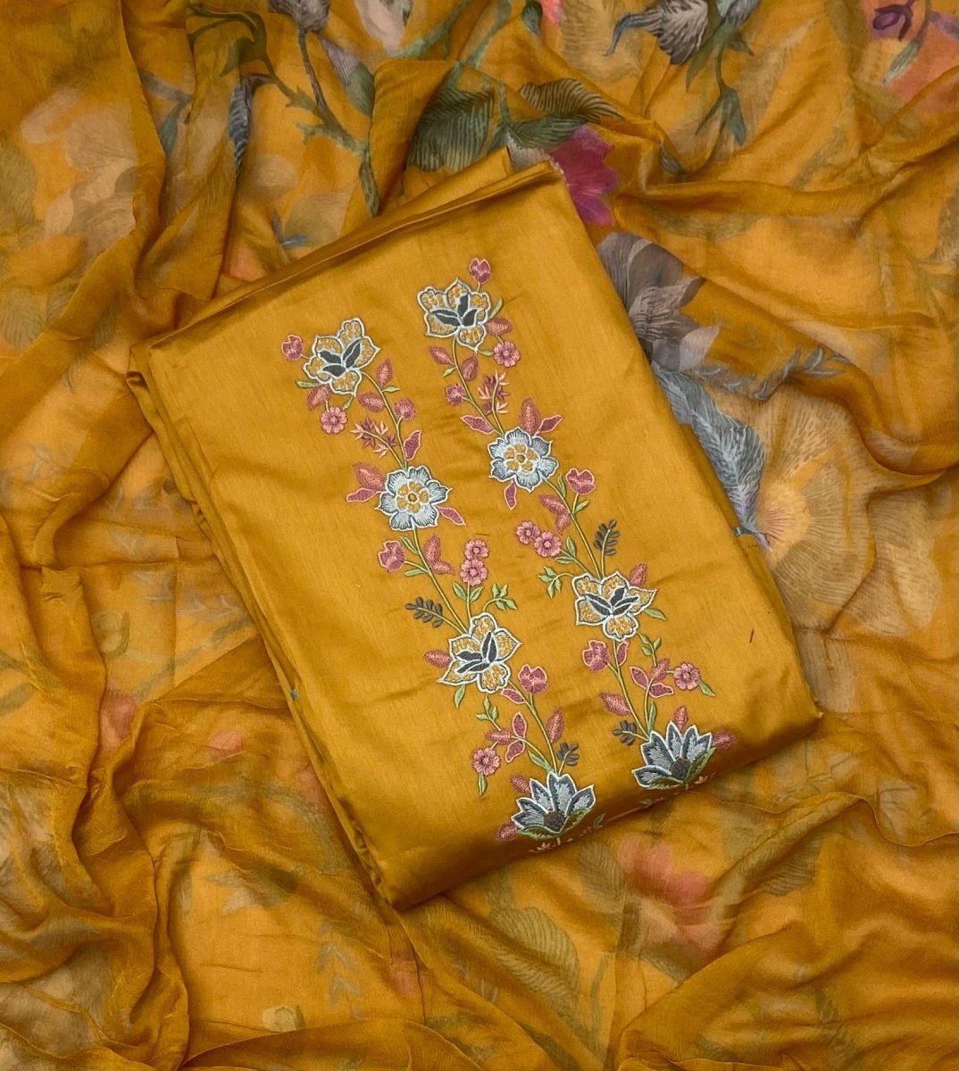Classy Netra Jaam Suit Set - Yanchi
