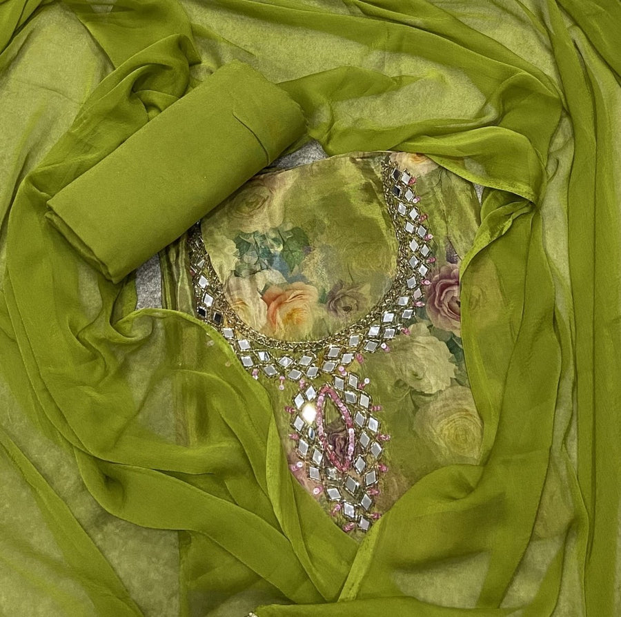 Classy Organza suit set with Mirror Work - Yanchi