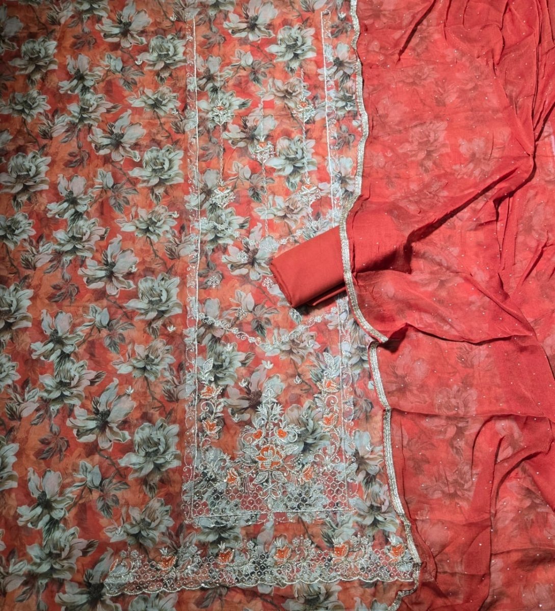 Classy Pure Organza with Heavy Thread Work - Yanchi