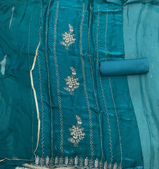 Crush Silk Suit Set with Cutdana & Sequins Work - Yanchi