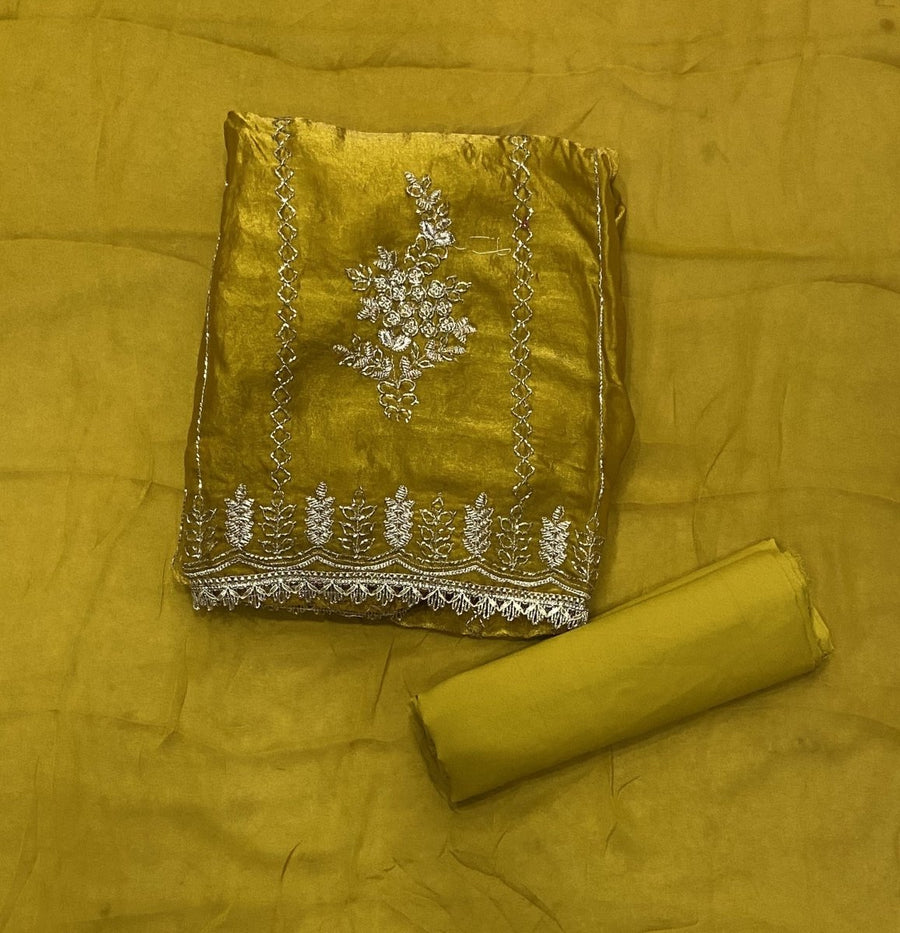 Crush Silk Suit Set with Cutdana & Sequins Work - Yanchi