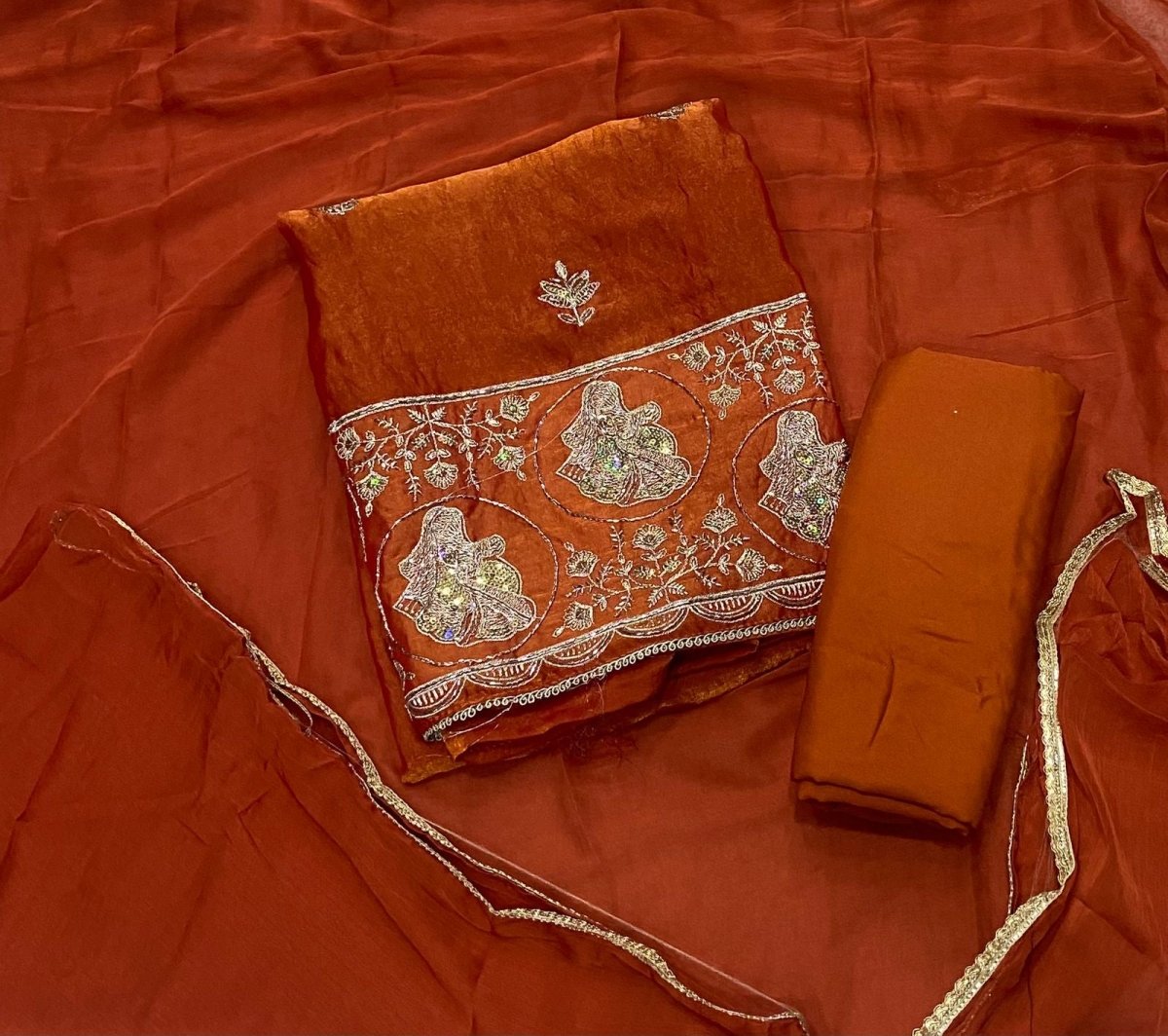 Crush Silk Suit Set with Zari, Cutdana & Sequins Work - Yanchi