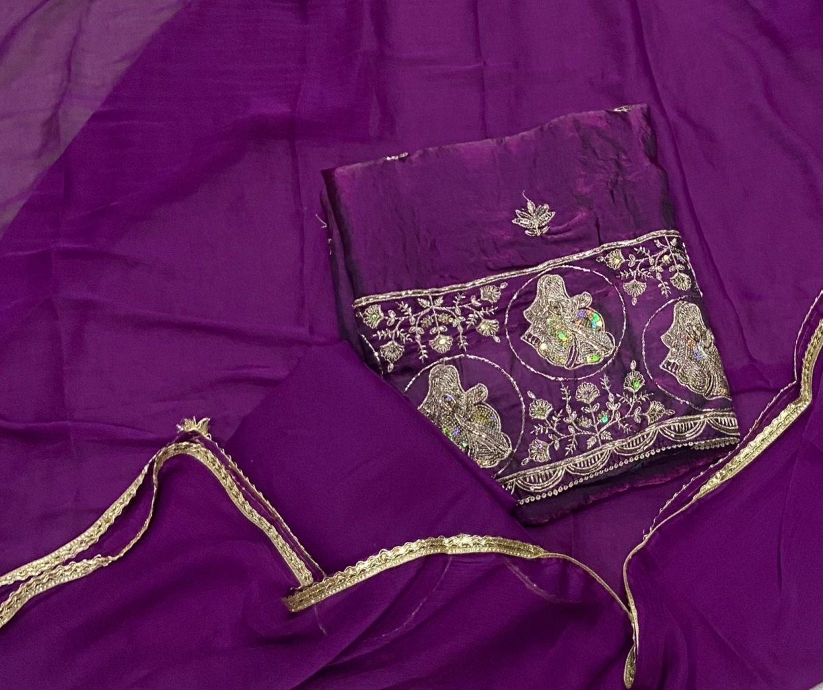 Crush Silk Suit Set with Zari, Cutdana & Sequins Work - Yanchi