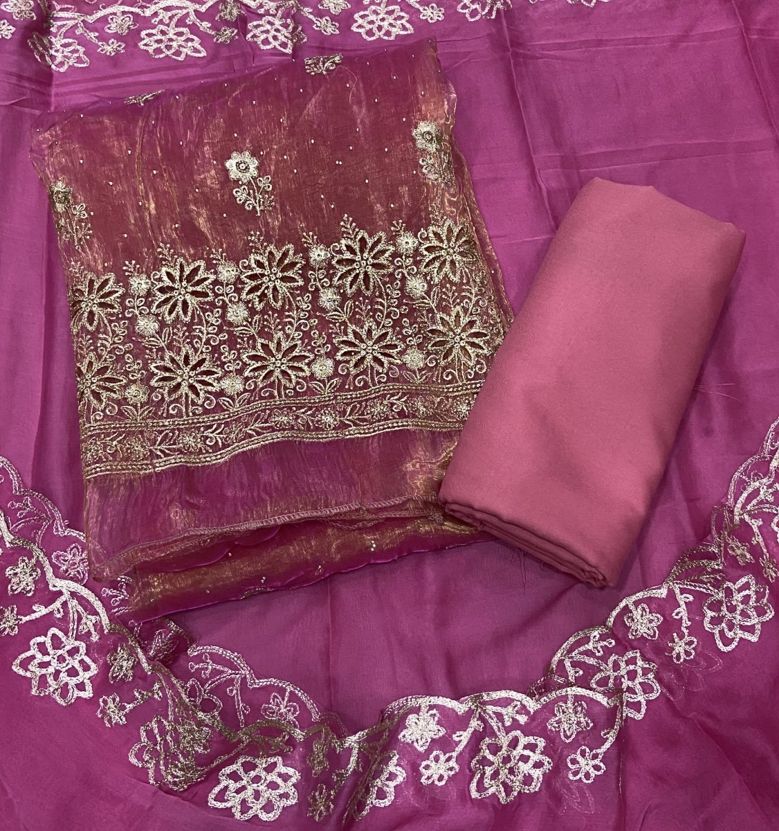 Crush Silk Suit Set with Zari & Stone Work - Yanchi