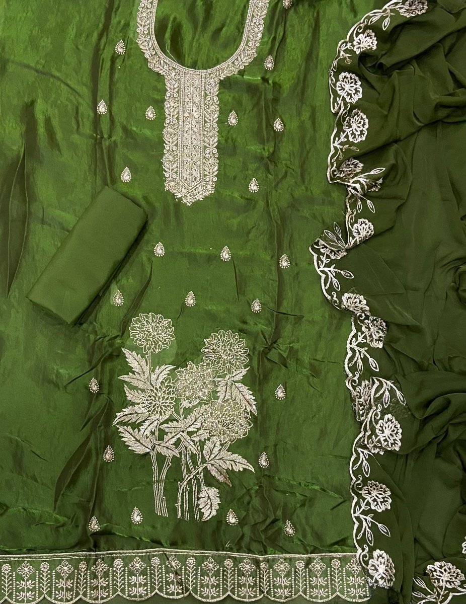 Crush Silk Suit Set with Zari & Stone Work - Yanchi