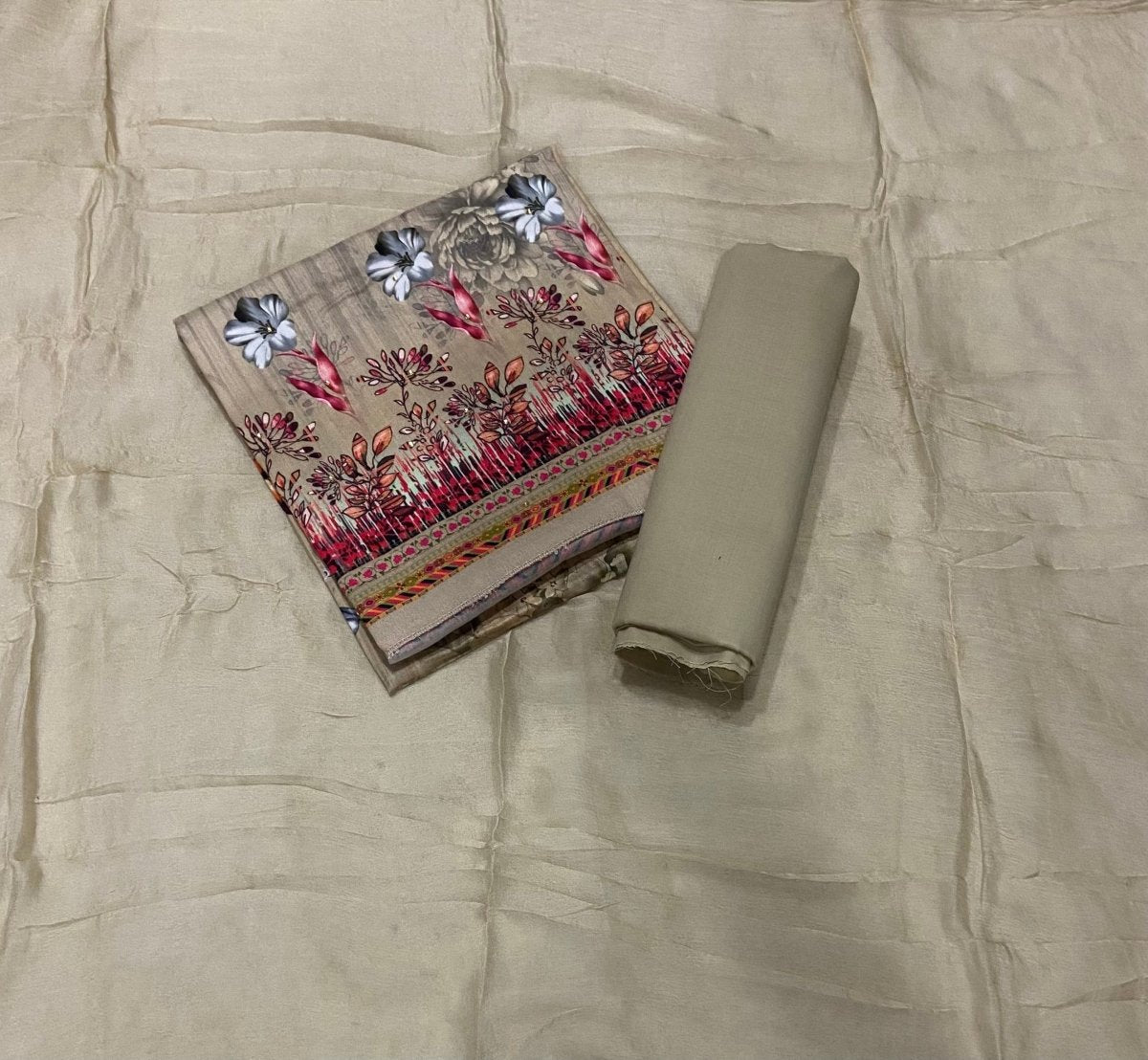 Dhamaka Offer Camric Cotton Digital Print Suit Set - Yanchi