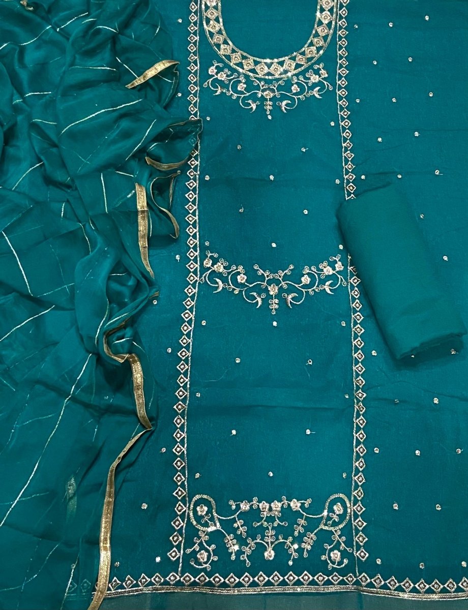 Dhamaka Offer Crunchy Suit Set With Zari & Sequins Work - Yanchi