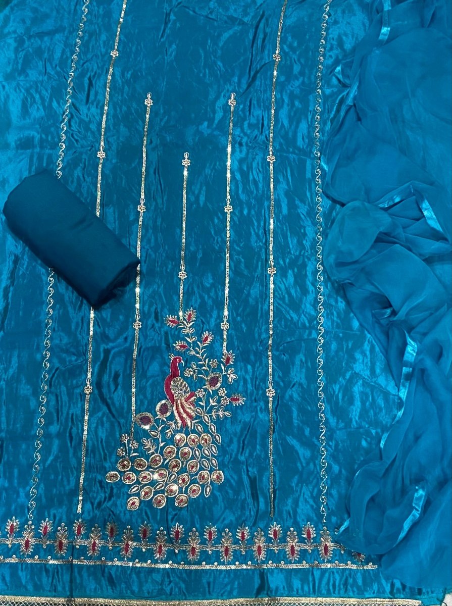 Dhamaka Offer Gold Crush Suit Set with Heavy Sequins & Zari work - Yanchi