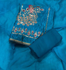 Dhamaka Offer Gold Crush Suit Set with Heavy Sequins & Zari work - Yanchi