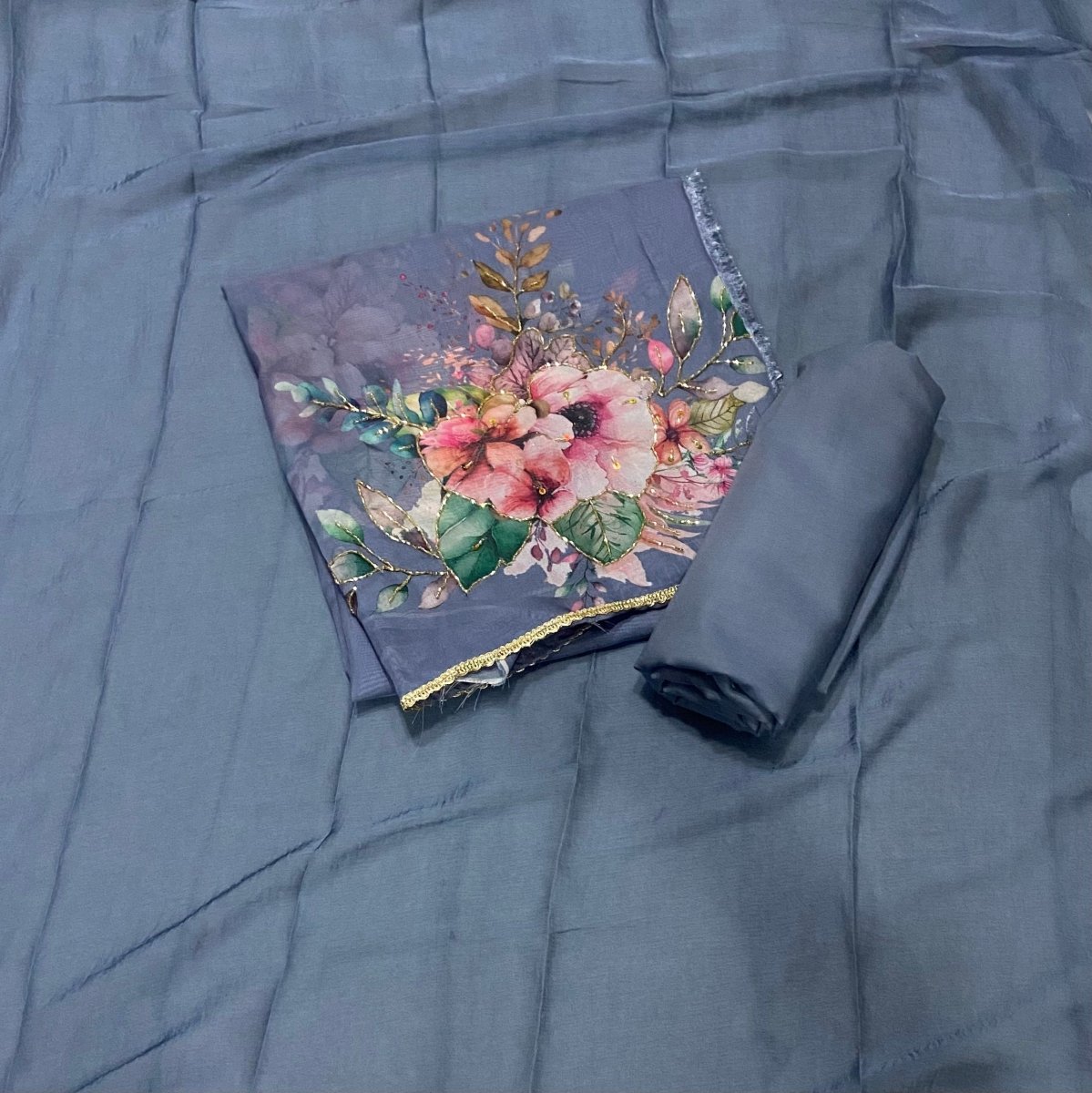 Dhamaka Offer Organza Suit Set with Khatli Work - Yanchi