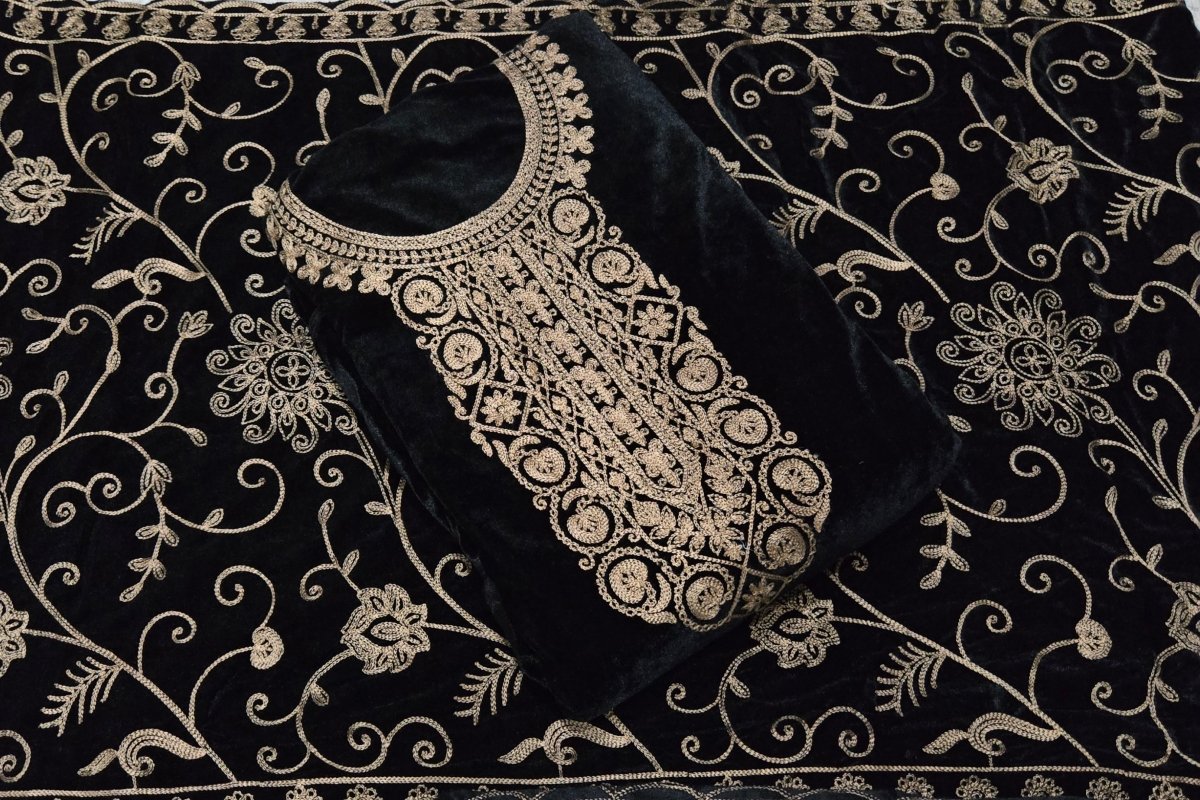 Dhamaka Offer Velvet Winter Suit Set(DN125) - Yanchi